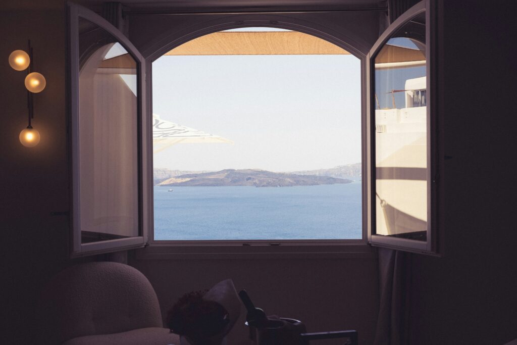 michael lock ejmwctg5toi unsplash