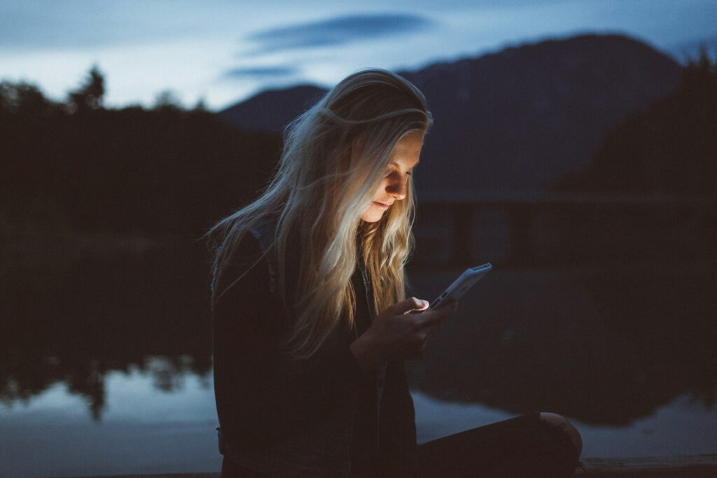 becca tapert qofjunxy9ly unsplash