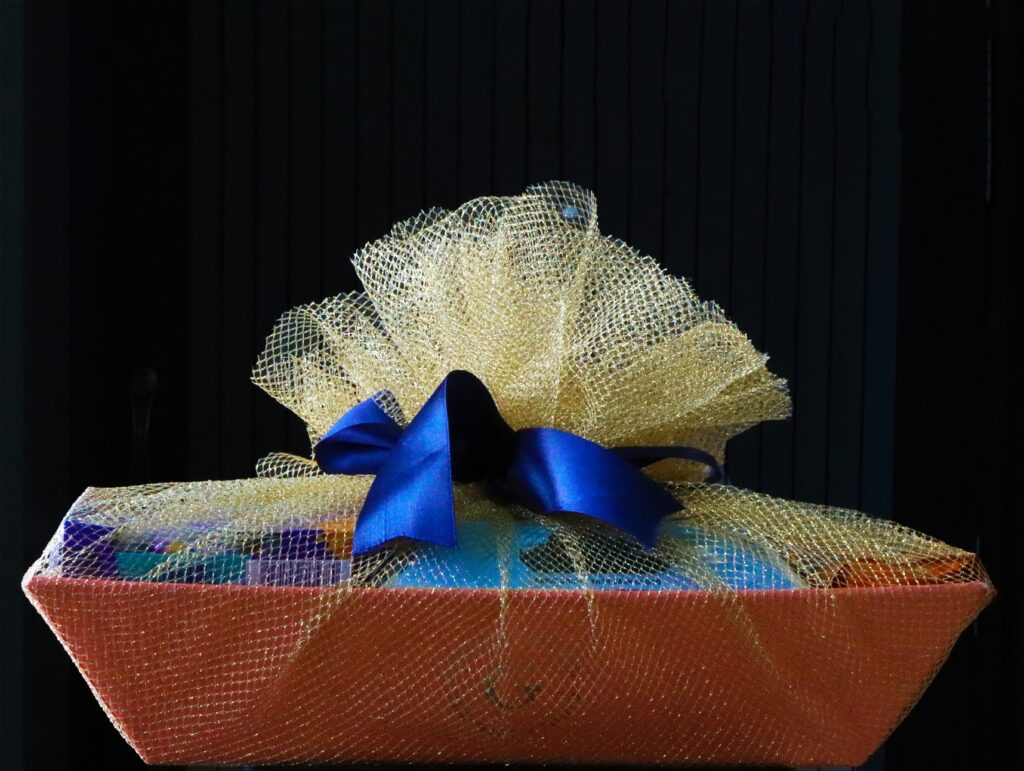 Dárek pro kamarádku? Polštář, který udělá z postele svatyni. 3 ashes sitoula rurnmppweum unsplash