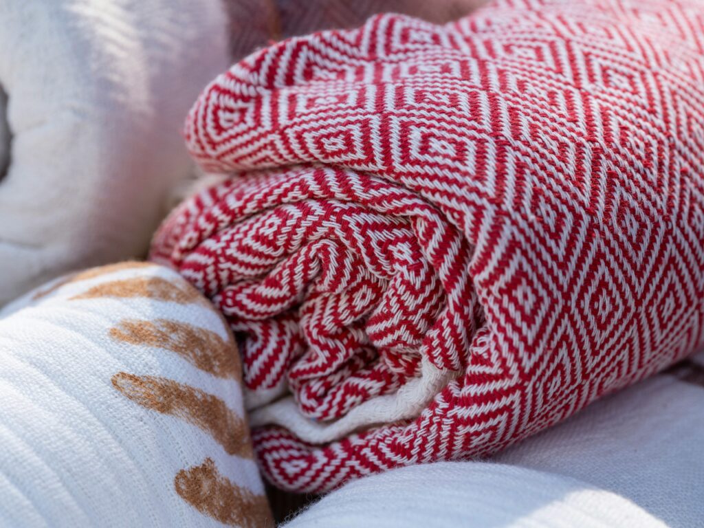 Hedvábný povlak místo zlata? Ano prosím! 1 engin akyurt b4669juyqdg unsplash