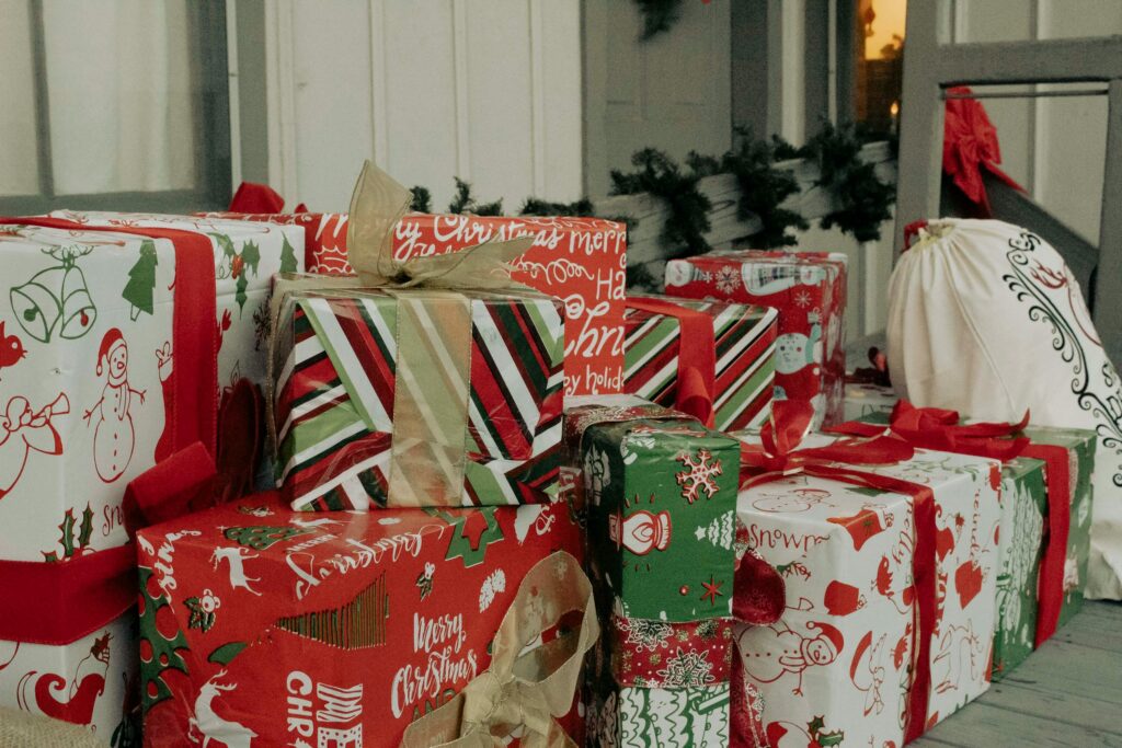 Levné vánoční dárky? Špunty! Malý dárek pro případ velkého dramatu 3 michael wyatt miws6na7wrc unsplash