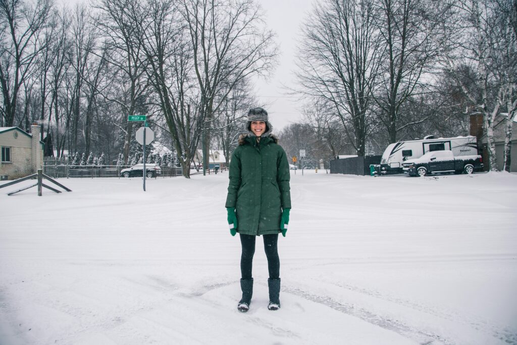 Hedvábí je nový šperk pod stromeček 2 mike cox 4qd1om3 nd4 unsplash