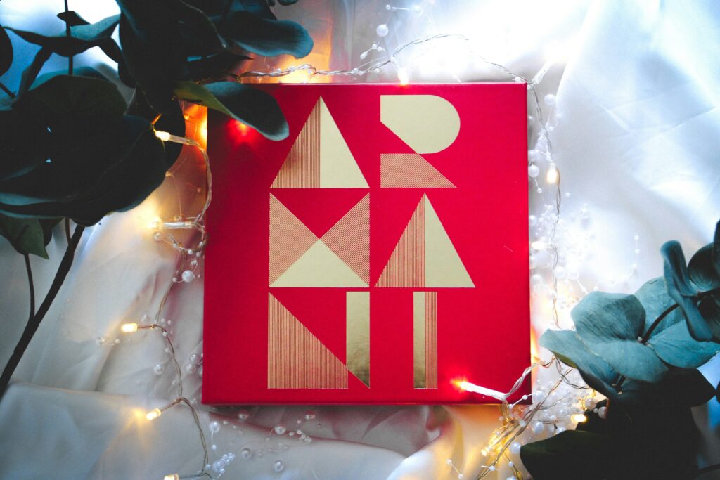 Vánoční dárky pro tátu: Brýle, co vypínají svět i stres. 2 siora photography wsyerkzflde unsplash