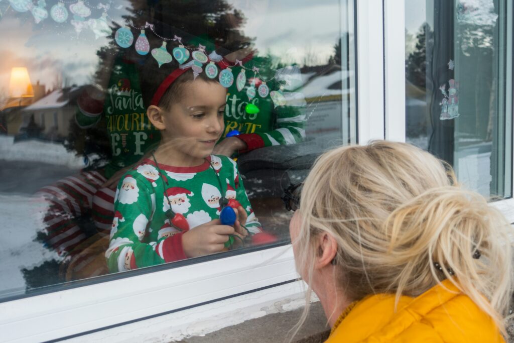 Vánoční dárky pro sestru, co se snaží přežít vánoční shon 1 andre ouellet njukh0h0r9i unsplash