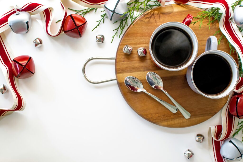 Vánoční dárky pro kamarádku, která přežívá na kafi 2 davies designs studio pngcvdcacsk unsplash