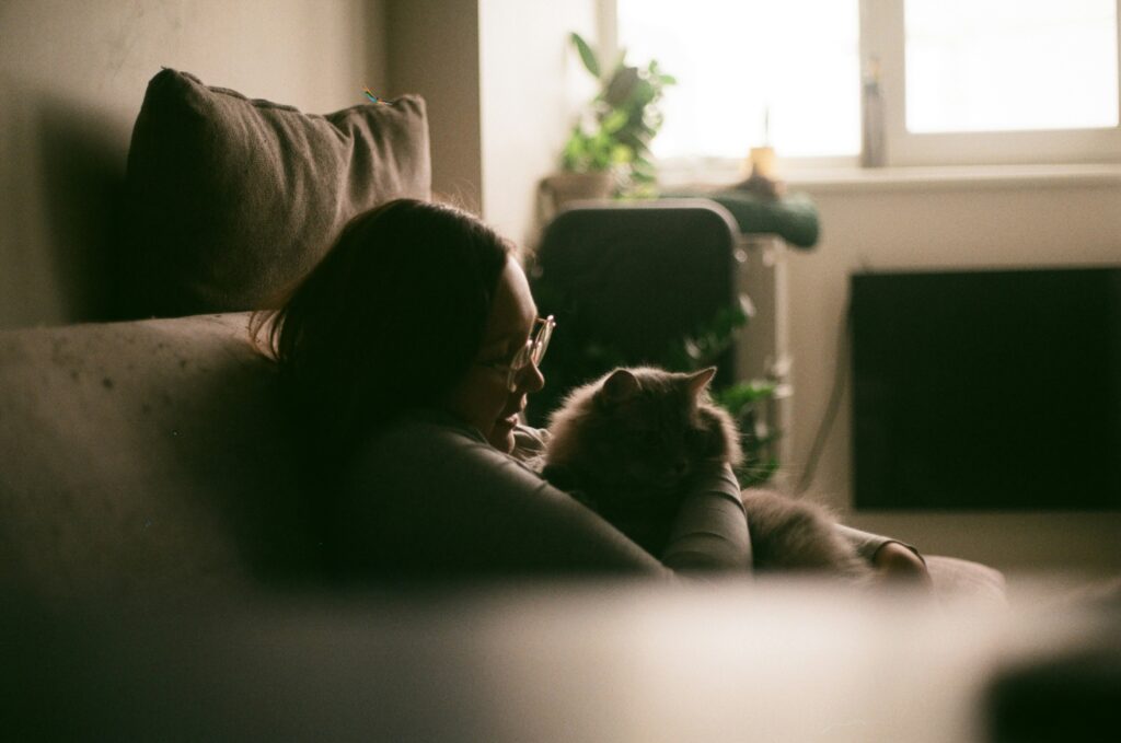 Spánkové návyky bývalé první dámy: Intimní pohled na Michelle Obamu 1 julia vivcharyk vxf1mkpcpwk unsplash