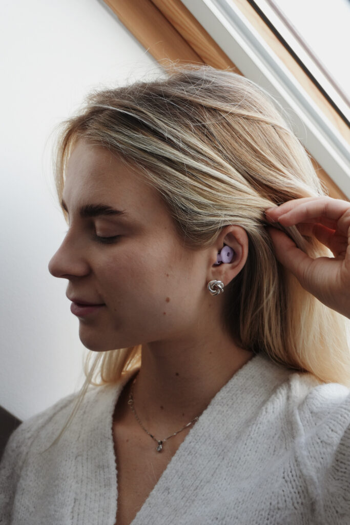 amadeus clovek fialova 2