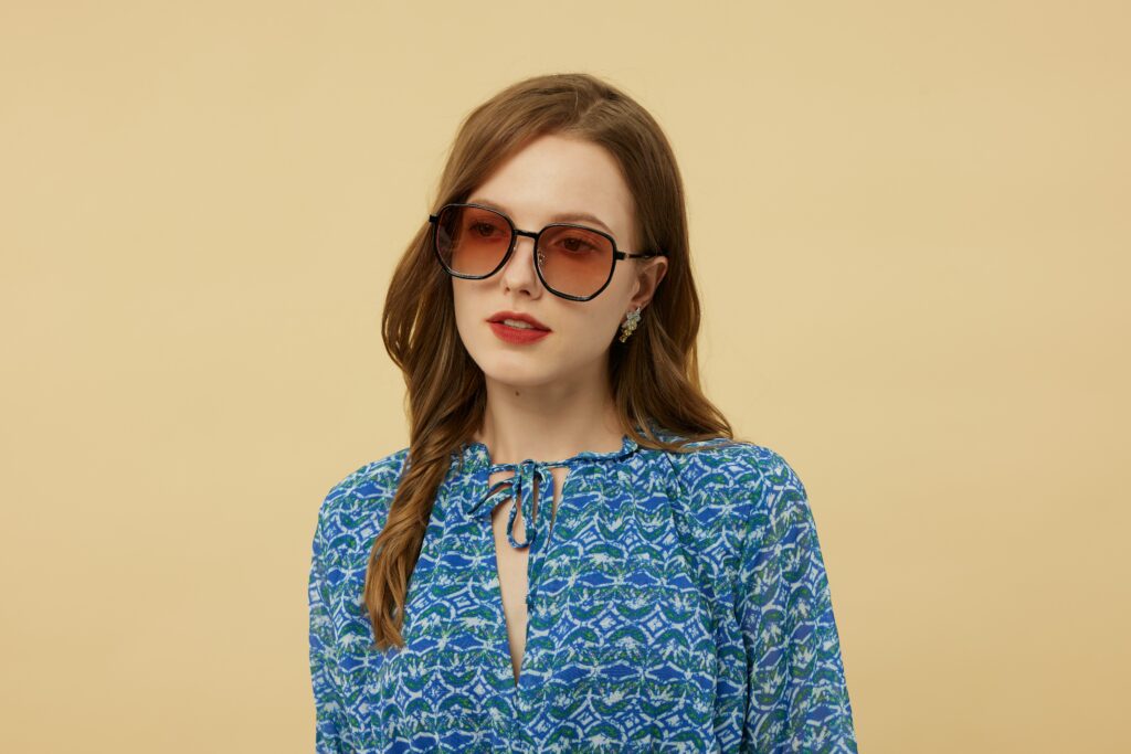 glassesshop 3igbr1rremo unsplash