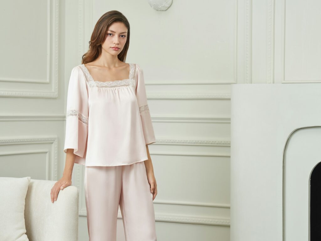 manito silk rfje h iyrk unsplash