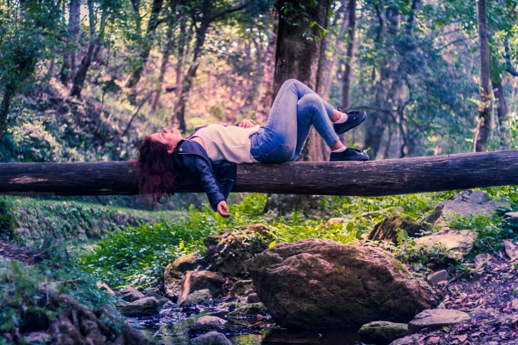 Spánek pod širákem bez probuzení hrůzou? Tohle musíte vědět dřív, než si lehnete! 1 sushanta rokka rbq3e50qcr8 unsplash