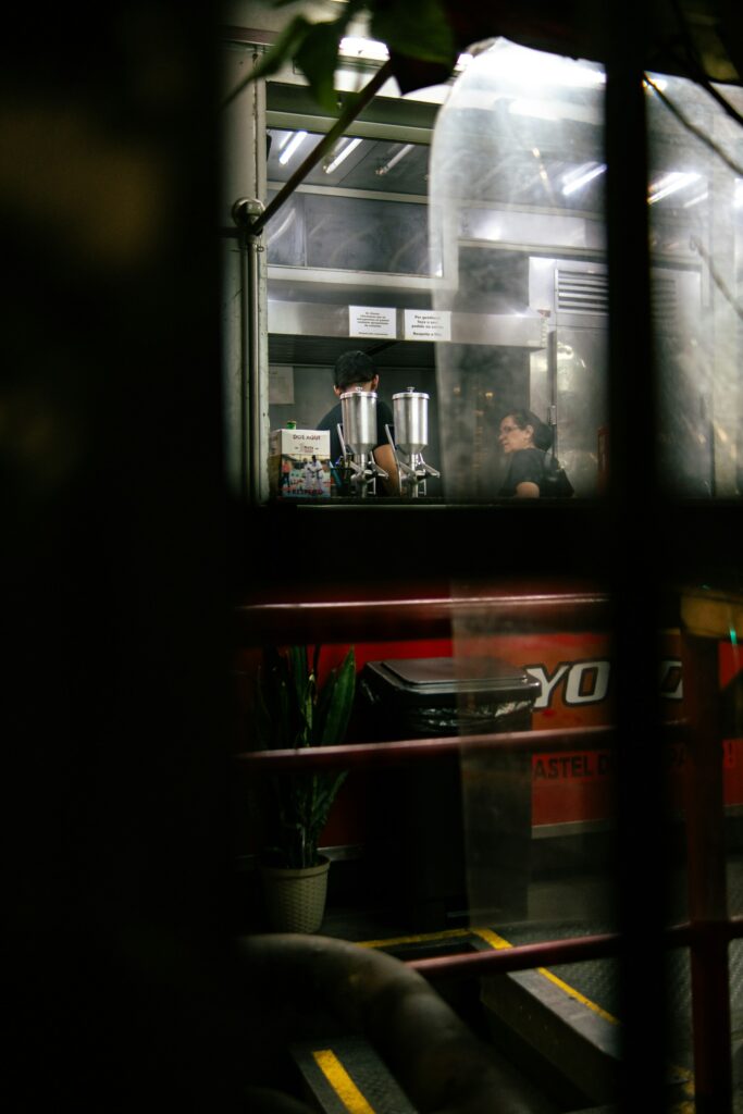 darwin boaventura ek9udjtqkmk unsplash