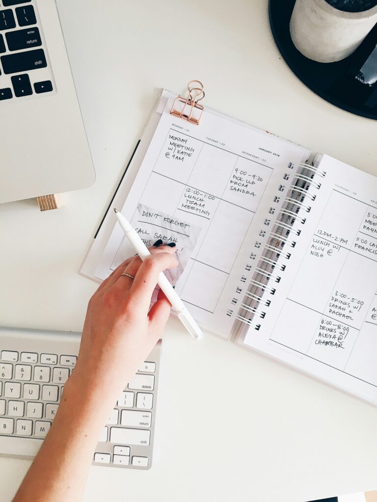 marissa grootes flrm0z3meoa unsplash