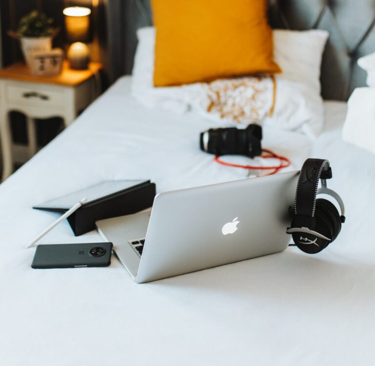 martin katler ajbzddkpdqs unsplash scaled e1775663397143