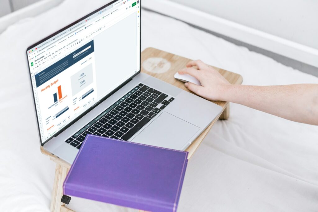 sincerely media xjlc ke3oni unsplash