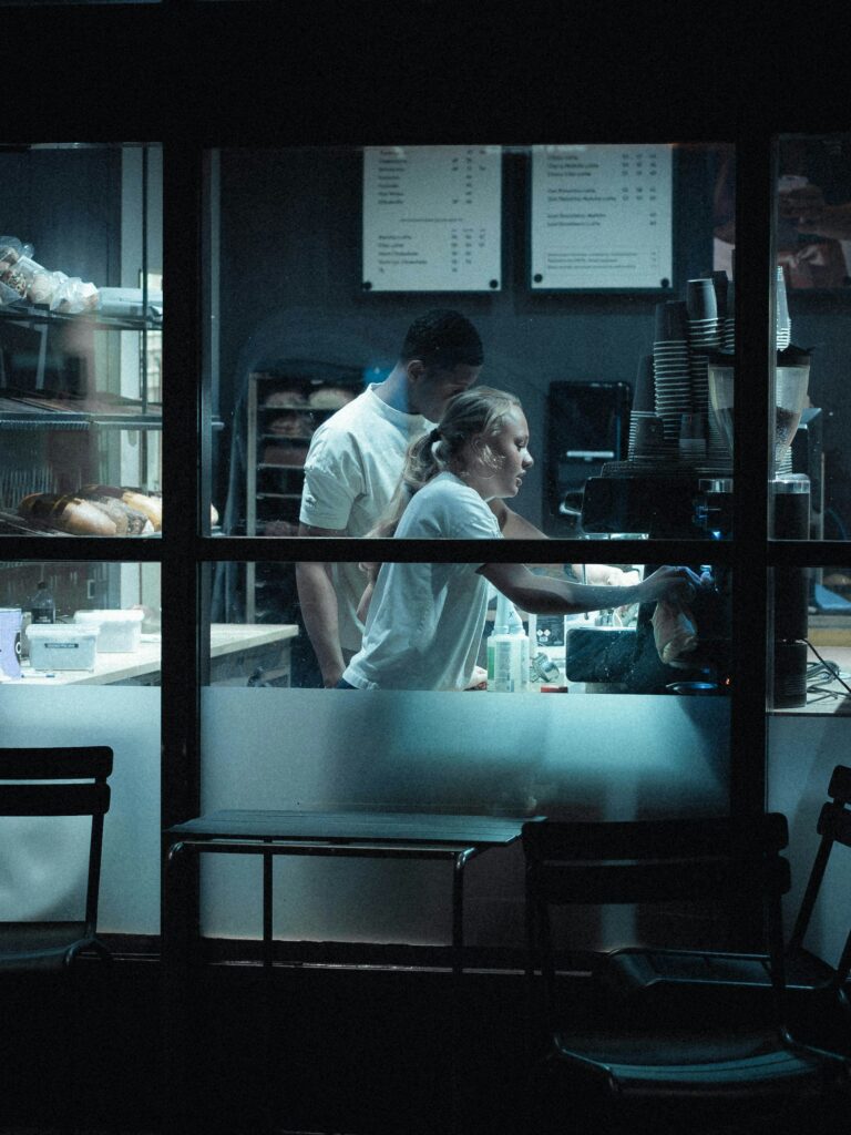 valentin ucrvttn0npw unsplash