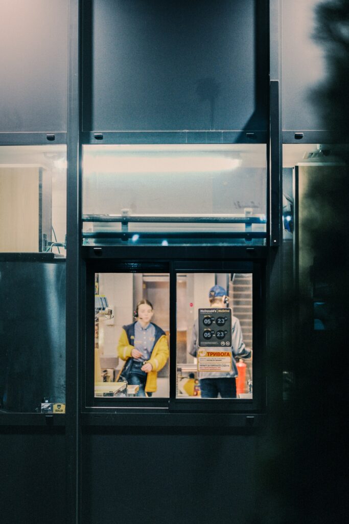 yan kolesnyk kjimwy3z8no unsplash