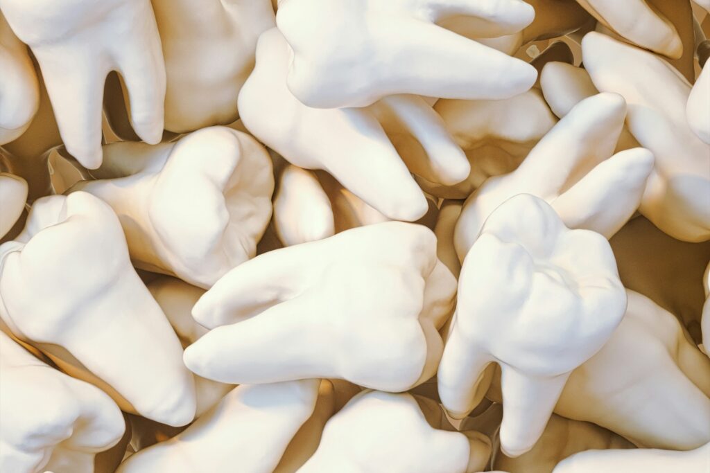 Bruxismus: Skrytý stres, který si vybíjí cestu přes vaše zuby každou noc 2 colourblind kevin 2fwxooj1eo8 unsplash