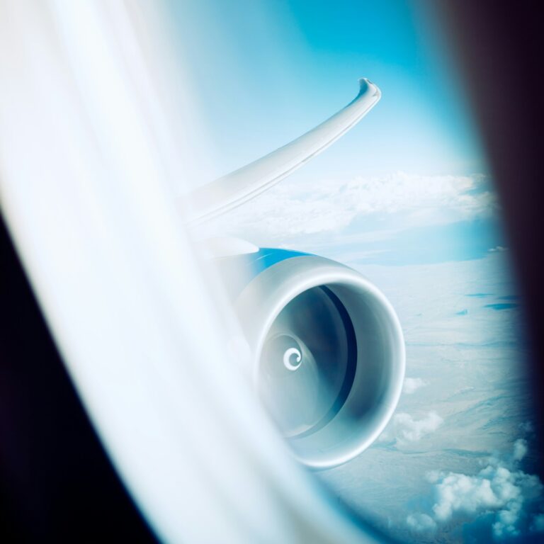hieu uanjrj2yfg4 unsplash