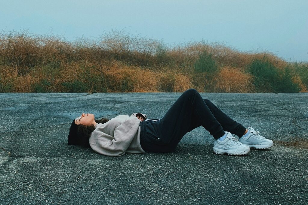 Tělo na dovolené: Proč se chová úplně jinak než doma 4 micah mulock sgy0v vigmo unsplash