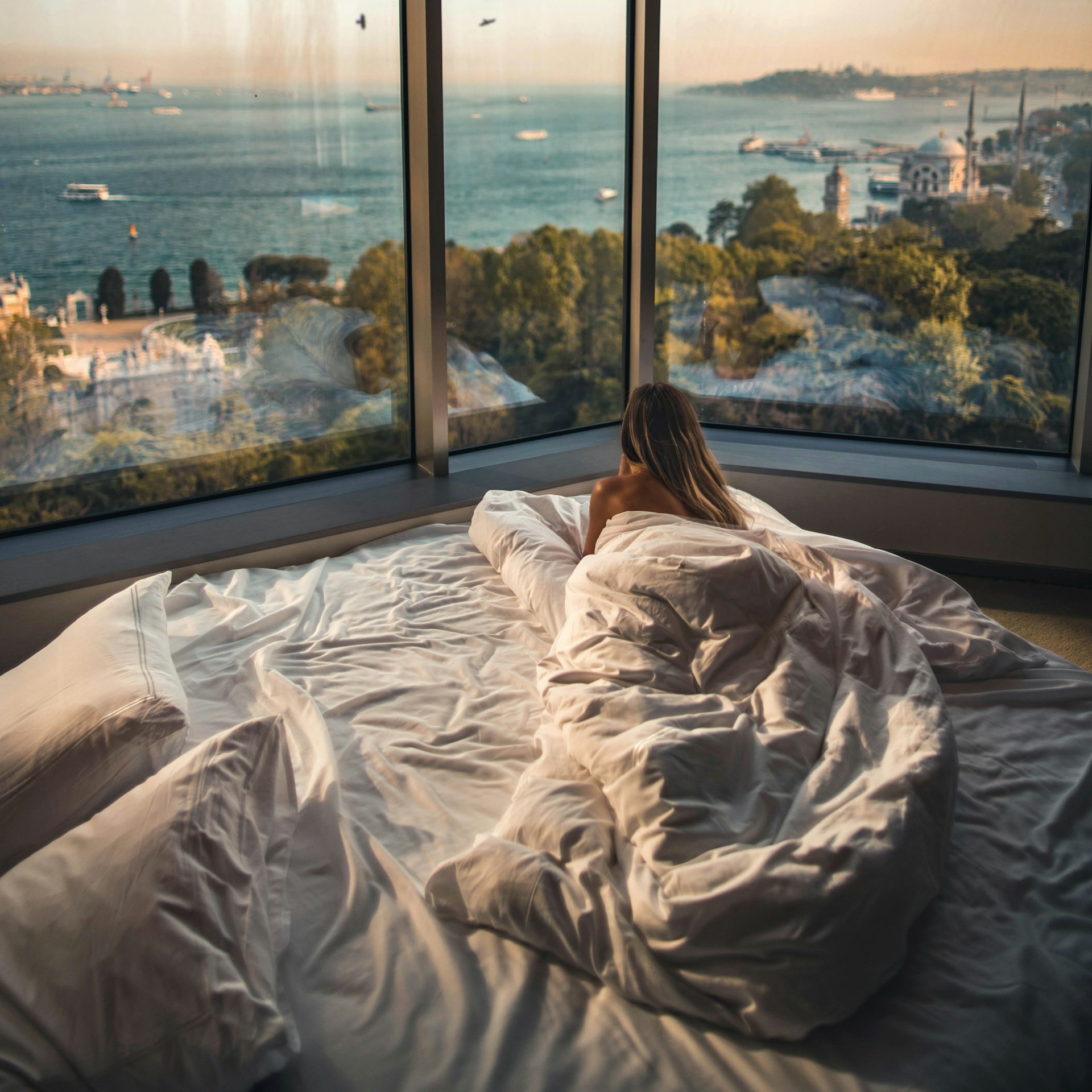 roberto nickson riohen olps unsplash